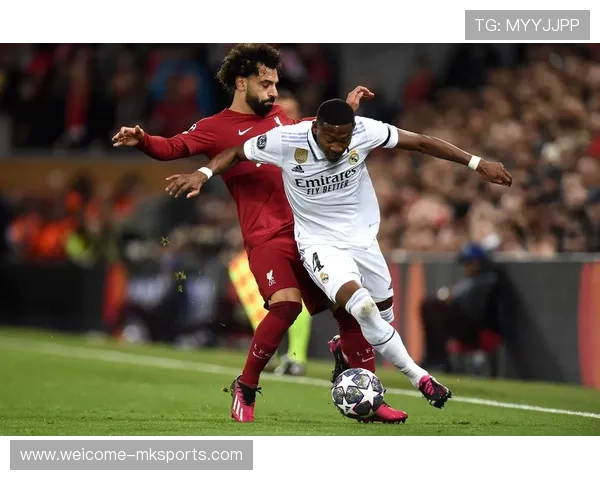 欧洲冠军联赛：皇马逆转晋级，淘汰赛精彩不断！，欧冠冠军皇马